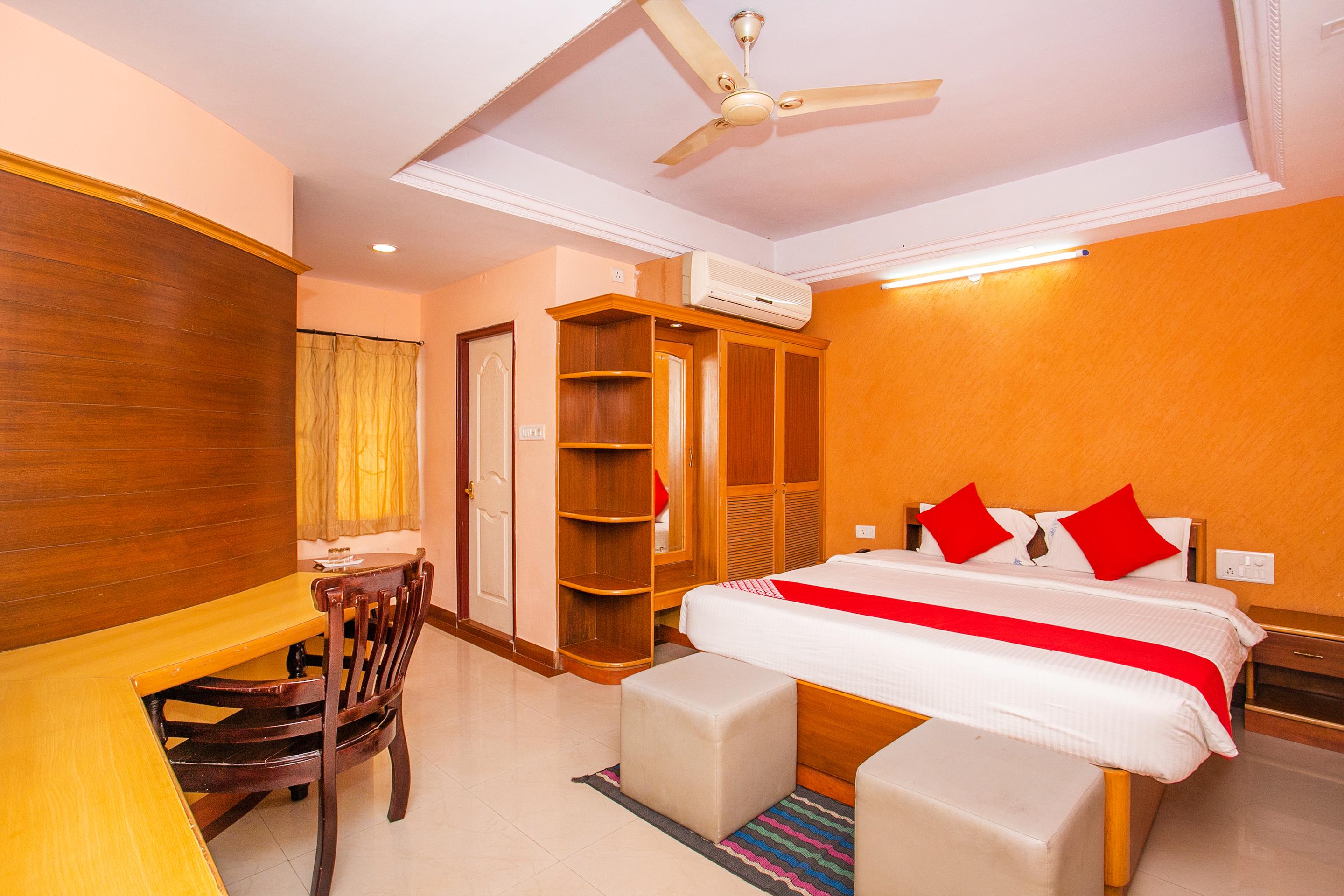 Oyo 331 Hotel Skanda Shelters Bangalore Dış mekan fotoğraf